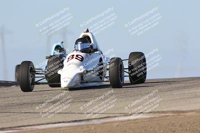 media/Oct-26-2025-CalClub SCCA (Sun) [[8ce1e69566]]/Group 6/Grapevine/